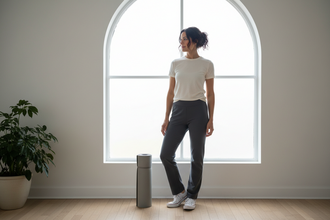 Straight-Leg Yoga Pants for Women: How to Choose a Clean, Versatile Fit