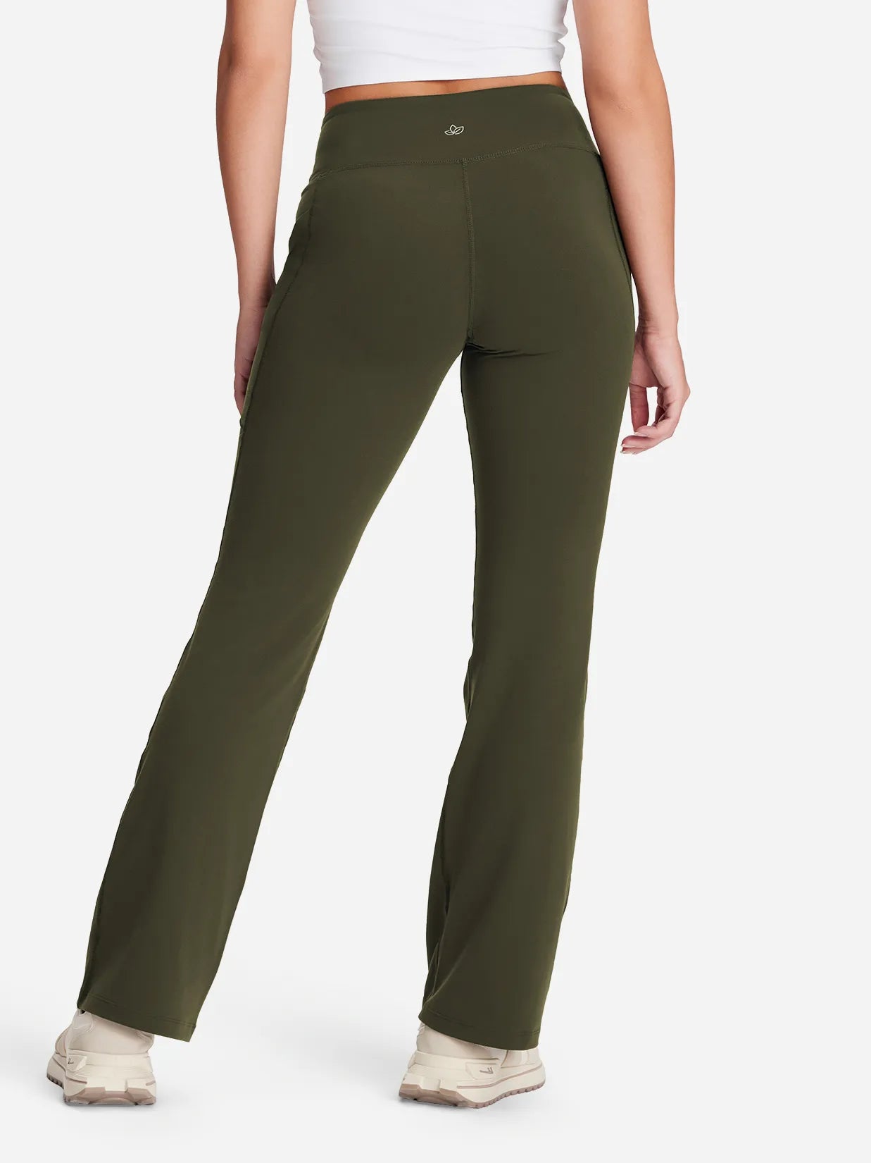 Essential Bootcut Yoga Pants, Side Pockets image 1