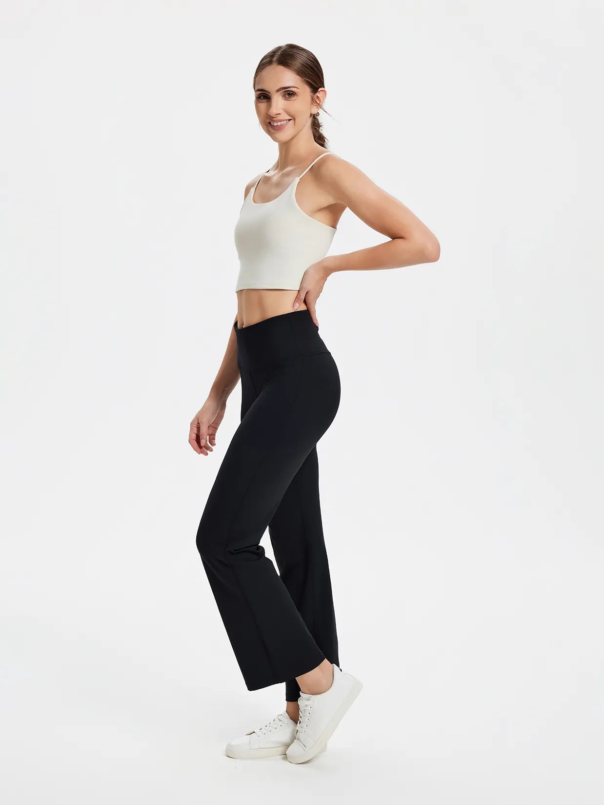 High Rise Flare Capri Yoga Pants image 3