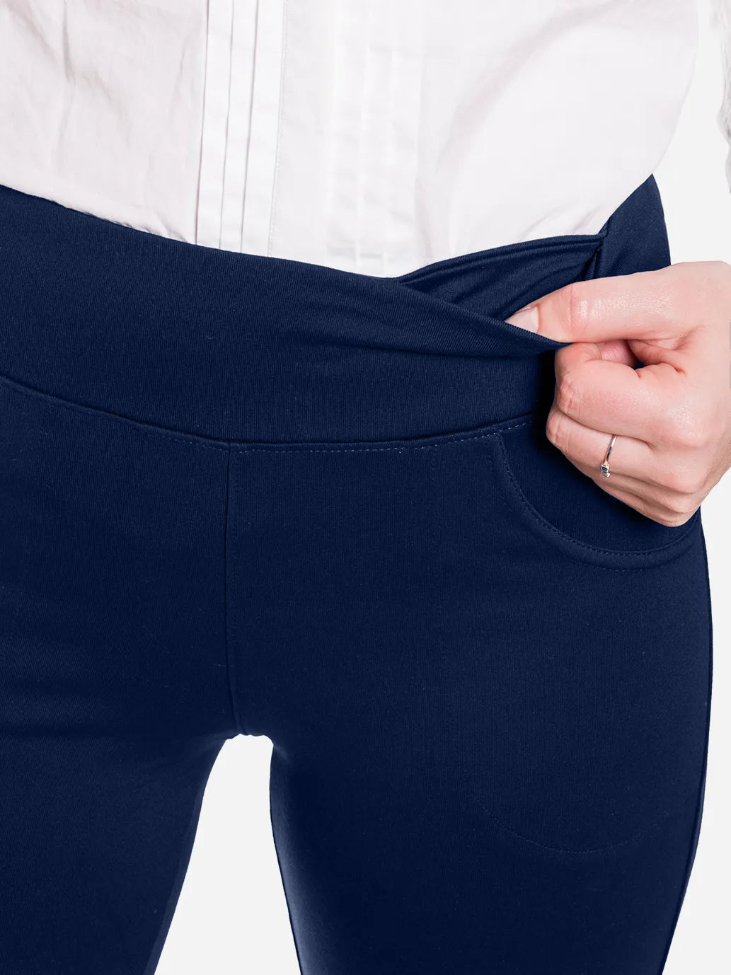 Bootcut Yoga Pants, 5 Pockets image 3