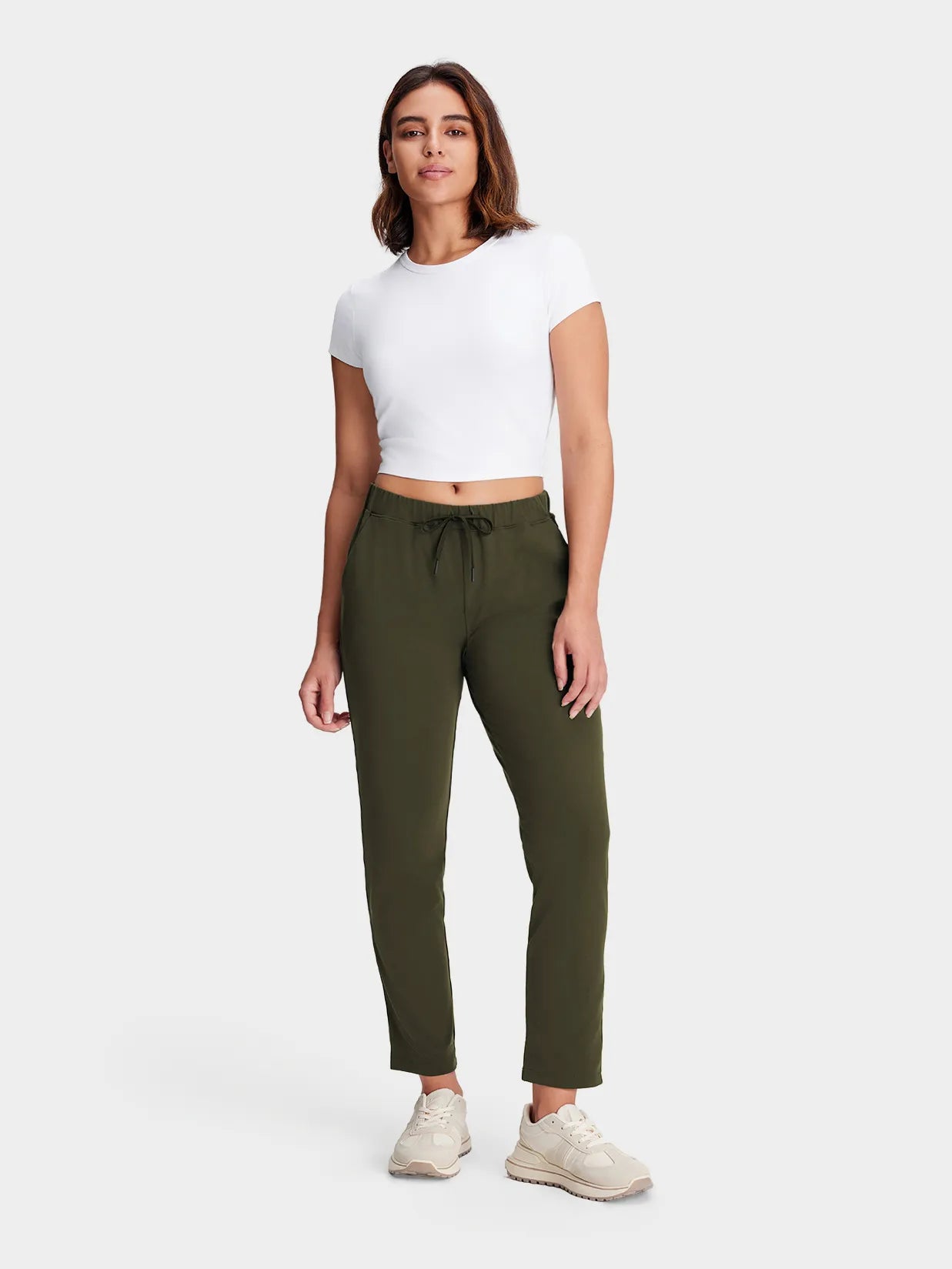 7/8 On The Go Casual Jogger Pants #color_Dark Olive