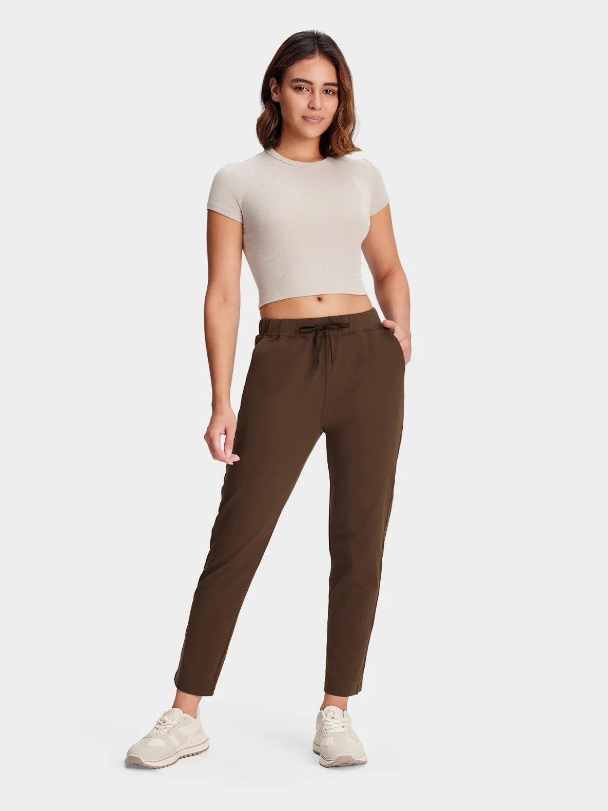 7/8 On The Go Casual Jogger Pants #color_Brown