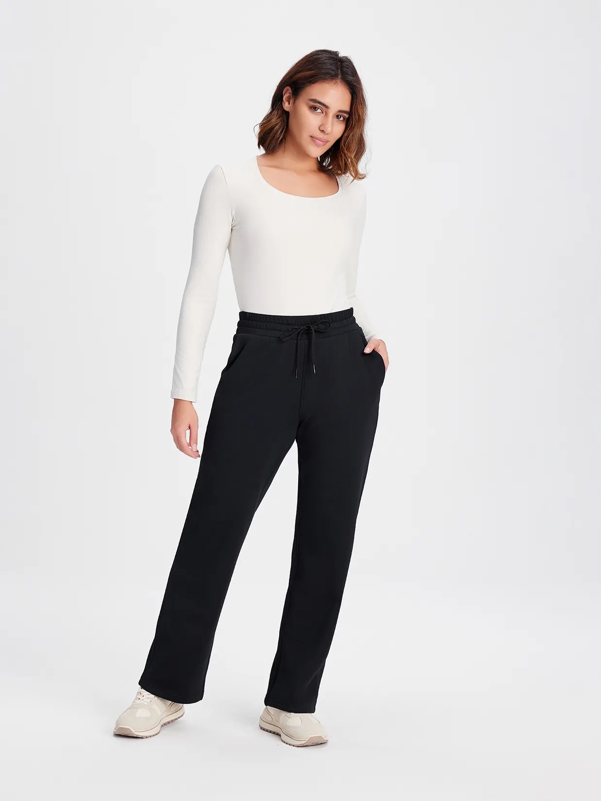 CozyWarmth Thermal Fleece Sweatpants image 4